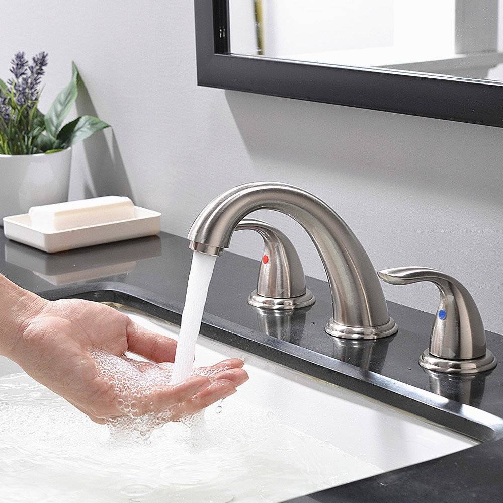 Bathroom Sink Faucet Widespread with Pop-Up Drain Assembly And